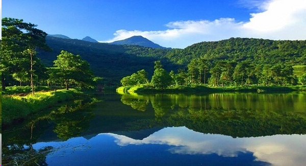 Hồ Tiên Sa với phong cảnh hữu tình